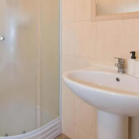Lejlighed Bonic - Two Bedroom With Balcony